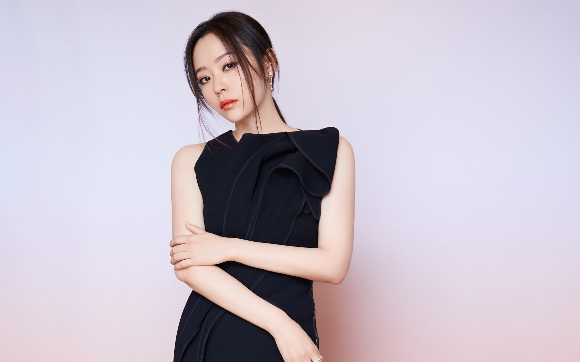 女篮青年队引进跨领域专家加强身体恢复指导，国家青年女子篮球队